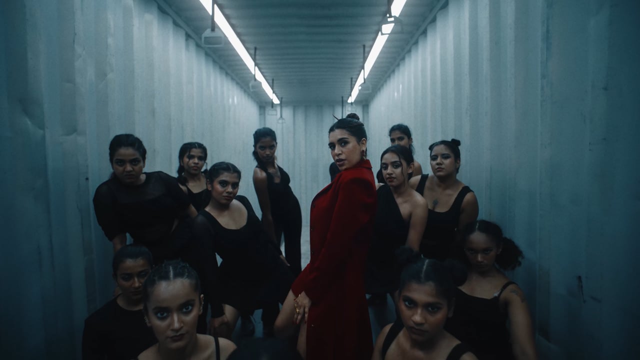 Andrum andrum music video